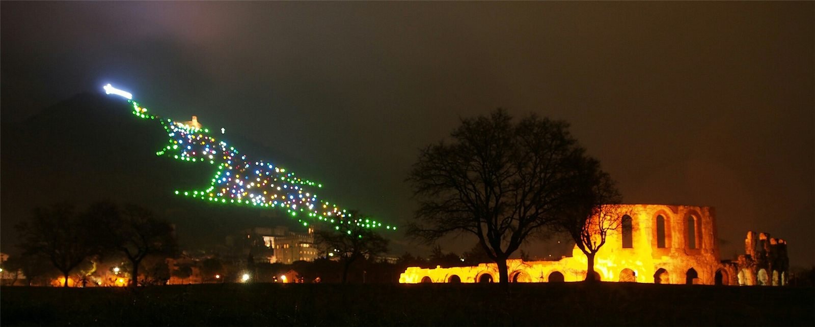 L'Albero di Natale di Gubbio sul Monte Ingino