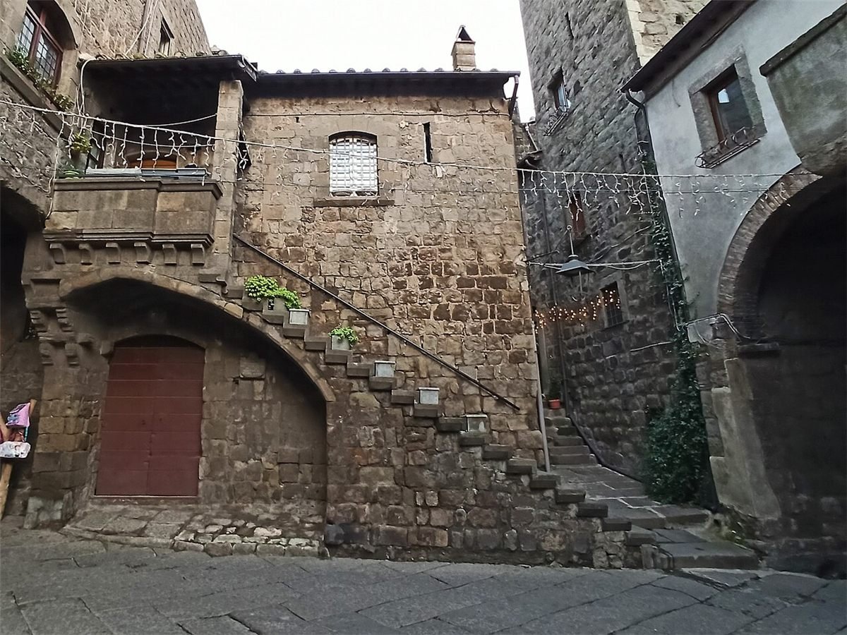 Un profferlo nel quartiere San Pellegrino